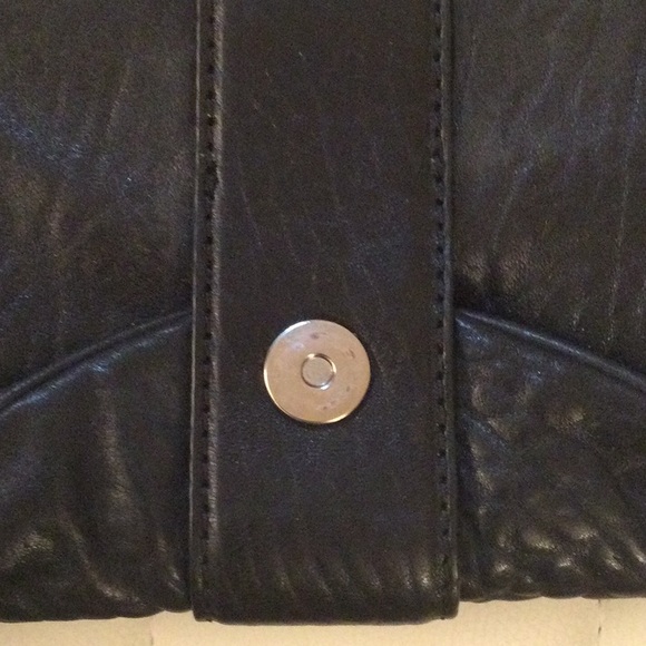 EUC Michael Kors Black Pebbled Clutch - Picture 5 of 16
